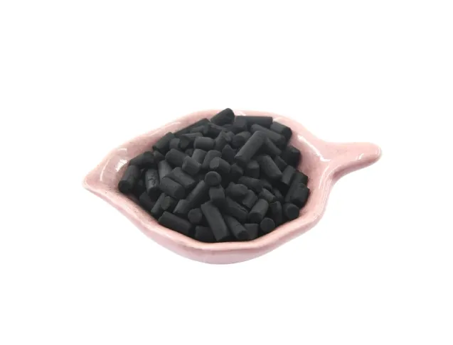 Charbon actif extrudé à base de charbon pour la récupération de solvants